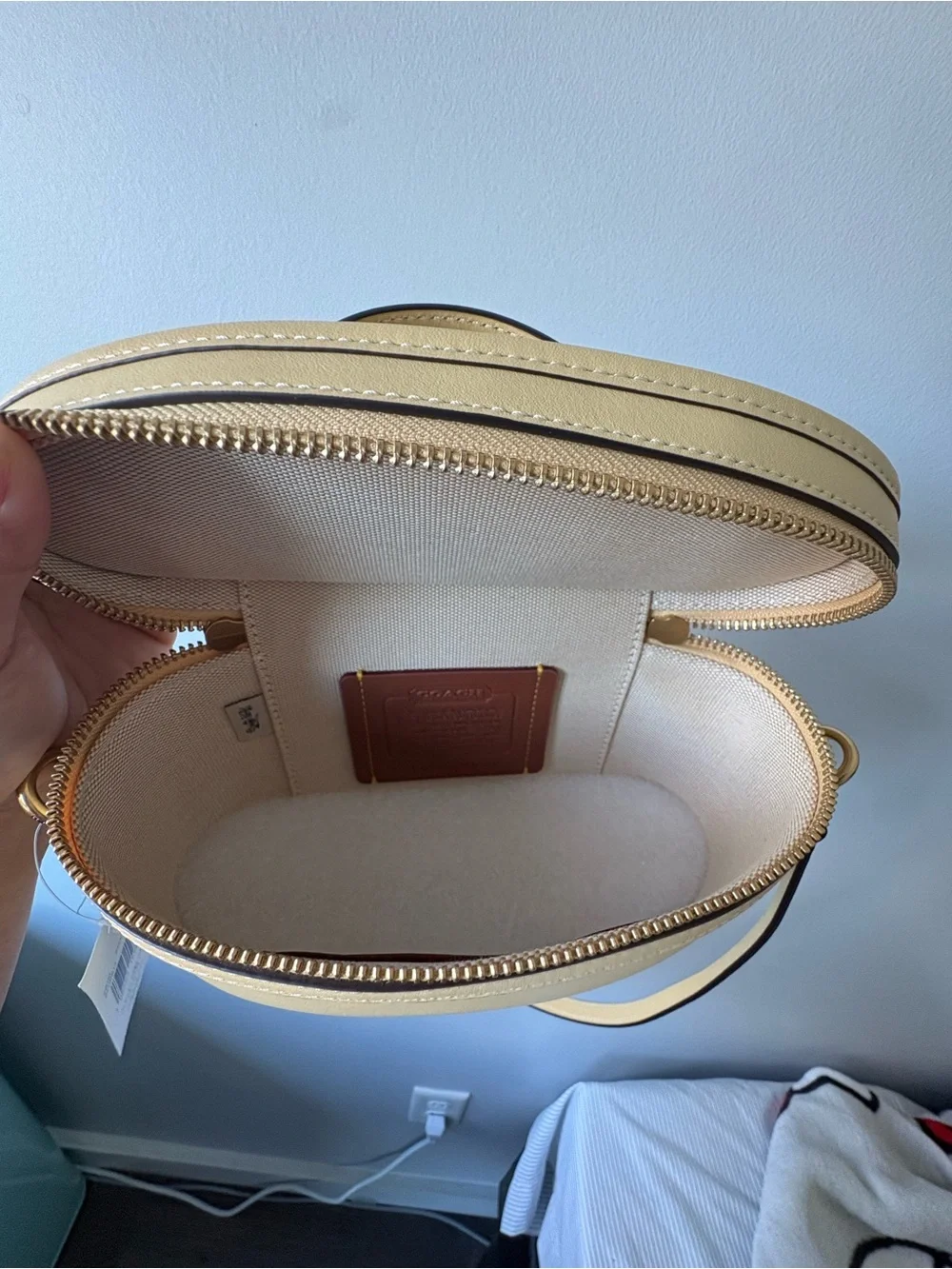 Coach Trail Bag in Vanilla - Picture 8 of 13